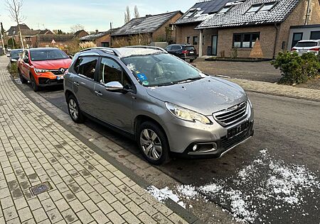 Peugeot 2008 Style PureTech 110 STOP & START Style