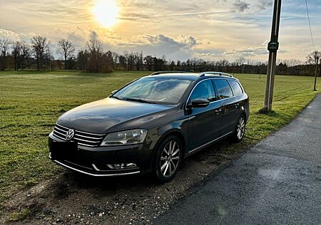 VW Passat Variant Volkswagen 2.0 TSI DSG Highline /Pano/Export