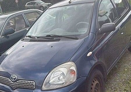 Toyota Yaris 1.3 linea sol