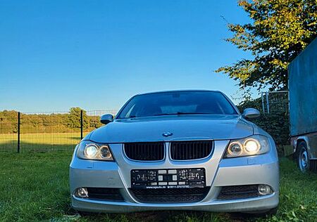 BMW 318i