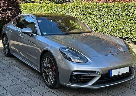 Porsche Panamera Turbo, PA-Garantie, PANO, 4-Rad Lenk.