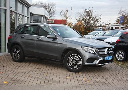 Mercedes-Benz GLC 250 4-Matic LED PANO AHK SCHECKHEFT EU6