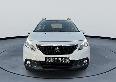 Peugeot 2008 Blue HDi 100 Style TOP gepflegt