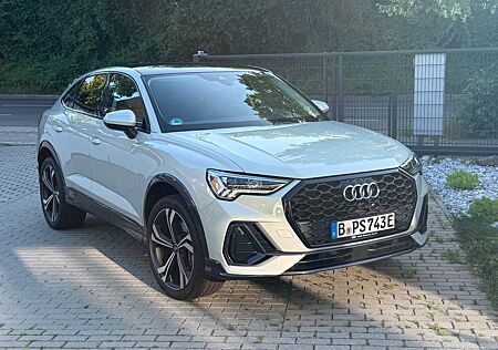 Audi Q3 45 TFSI e S tronic - Pano Garantie