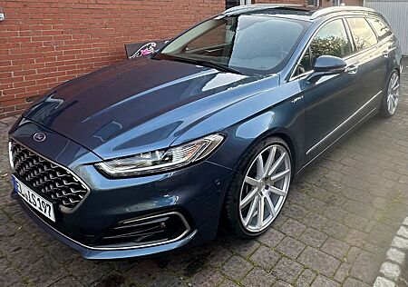 Ford Mondeo 2,0 EcoBlue 140kW Vignale Turnier Aut...