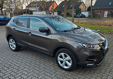 Nissan Qashqai 1.3 DIG-T Acenta Acenta