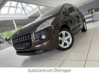 Peugeot 3008 Premium Navi Pano Klima Autom. HUD SHZ PDC