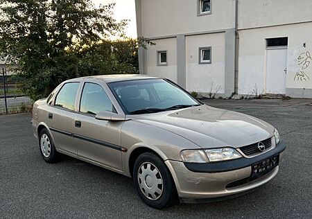 Opel Vectra 1.8 16V -