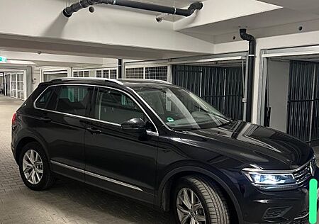 VW Tiguan Volkswagen 2.0 TSI OPF 140kW DSG 4MOTION Highlin...