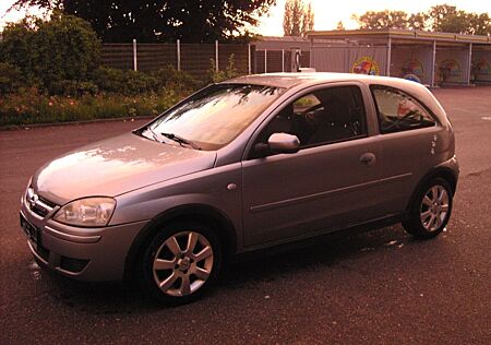 Opel Corsa 1.2 Twinport -