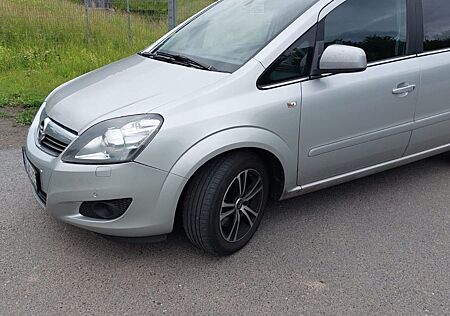 Opel Zafira 1.7 CDTI ecoFLEX Family Plus 92kW Fam...