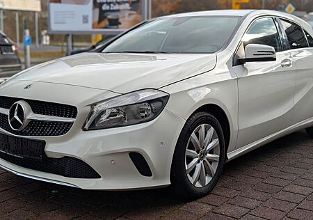 Mercedes-Benz A 200 CDI / d Automatik,Navi,Teilleder!