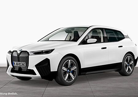 BMW iX xDrive40 Sportpaket DAB Komfortzg. Klimaaut.
