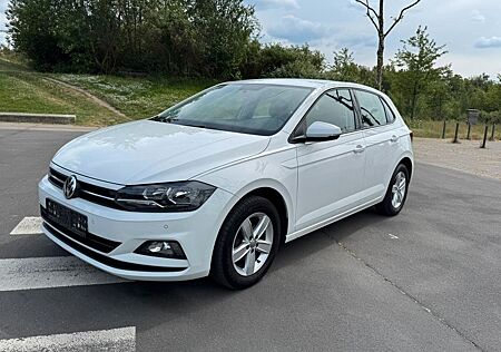VW Polo Volkswagen 1.0 TSI 70kW Comfortline Comfortline