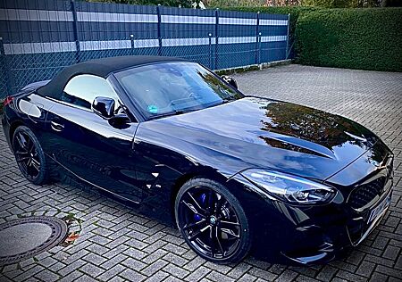 BMW Z4 sDrive20i M SPORT M SPORT Zustand neuwertig