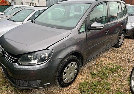 VW Touran Volkswagen Trendline