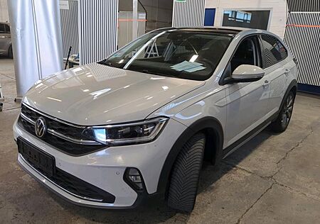 VW Taigo Volkswagen Style DSG Kamera/Pan-Dach/18"/ SP-SITZE