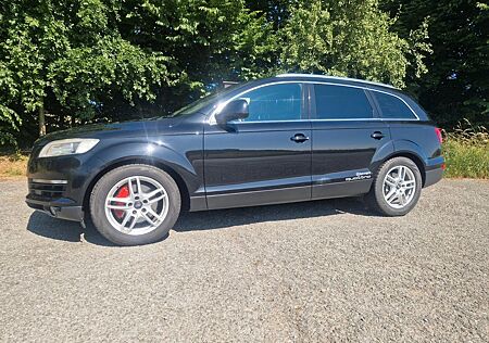 Audi Q7 3.0 TDI (DPF) quattro tiptronic -