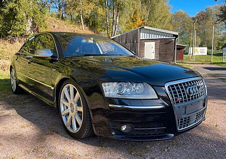 Audi S8 5.2 tiptronic quattro*TÜV03/26*Kühlschrank*