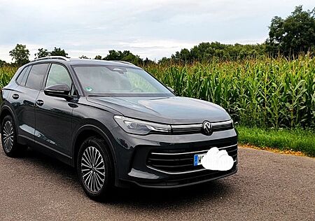 VW Tiguan Volkswagen 1.5 eTSI AHK NAVI GOAL