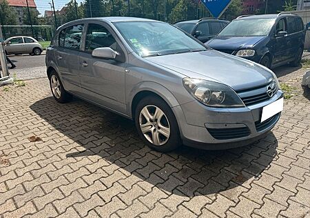 Opel Astra 1.8 Elegance Automatik