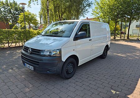 VW T5 Transporter Volkswagen 2.0 TDI 140 PS