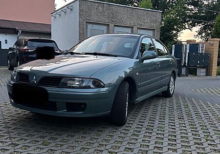 Mitsubishi Carisma 1,6 Motion