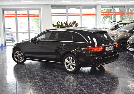 Mercedes-Benz C 220 T d 4Matic Aut Wide Nav LED Pano Kame AHK