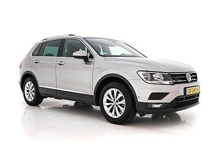 VW Tiguan Volkswagen 1.5 TSI ACT Comfortline Business *ADAPTIV