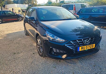 Hyundai i30 1.0 T-GDI Hybrid Select Select