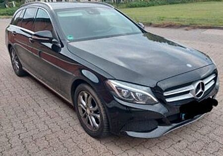 Mercedes-Benz C 220 d 4MATIC T Automatik Burmester
