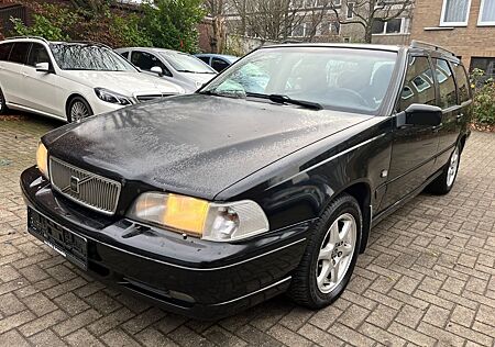 Volvo V70 2.5 Automatik