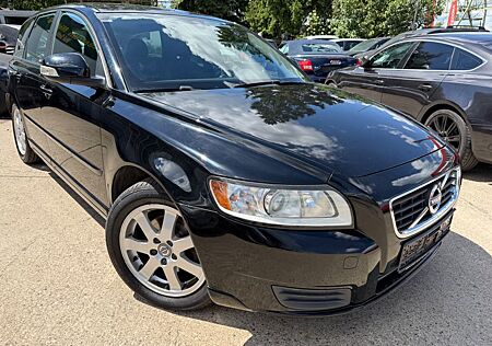 Volvo V50 Kombi 1.6 D Drive Kinetic,TÜV NEU AHK