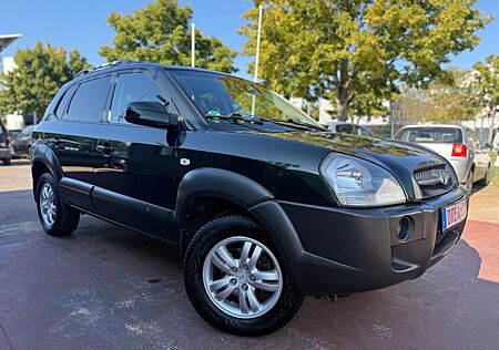 Hyundai Tucson gebraucht kaufen Hyundai Tucson 2.0 CRDi GLS"Automatik"Shz"Tüv Neu"2Hand