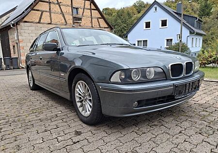 BMW 525i A Exclusive touring TÜV 09/27 Automatik