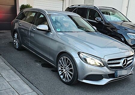 Mercedes-Benz C 220 d T HUD/AVANTGARDE/AHK/LED/Autom.