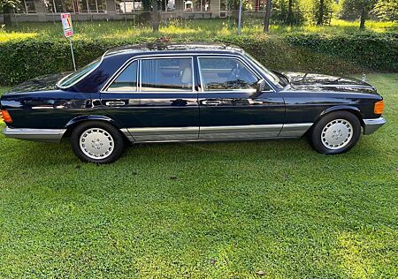 Mercedes-Benz 500 SEL (ex Botschaftwagen)