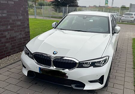 BMW 320d xDrive Sport Line Automatic Sport Line