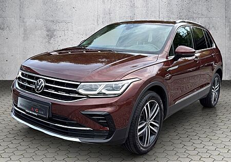 VW Tiguan Volkswagen 2.0 TDI DSG Elegance 4Motion*1.Hand*TOP!
