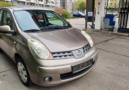 Nissan Note acenta 1,4 acenta