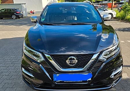 Nissan Qashqai 1.3 DIG-T DCT 160PS Tekna+ Tekna+