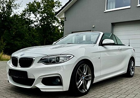 BMW 220i Cabrio M Sport M Sport