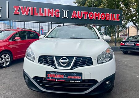 Nissan Qashqai I-Way 4X4/2.HAND/360°KAMERA/PANNO/AUTO.