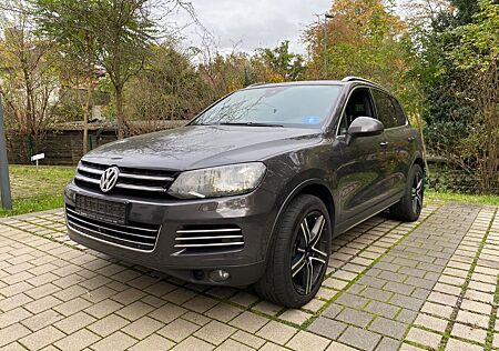 VW Touareg Volkswagen 4.2 V8 TDI Tiptronic Exclusive Exclusive