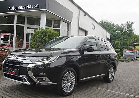Mitsubishi Plug in Hybrid Outlander Outlander Plug-in Hybrid TOP 2.4 MIVEC 4WD