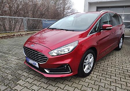 Ford S-Max Hybrid Titanium AHK LED Navi KeyFree