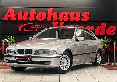 BMW 520i Automatik/LEDER/XENON/2-HAND/**119.000KM**/