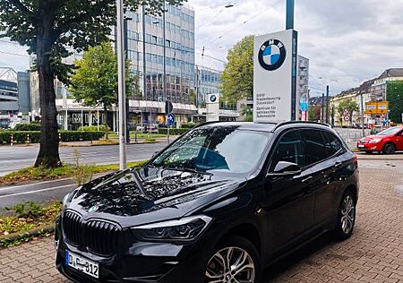 BMW X1 xDrive20d Sport/ Motor NEU/TÜV NEU/Insp.NEU