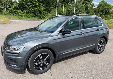VW Tiguan Volkswagen IQDRIVE 1,5 TSI PanoDach AHK Navi WR LED SHZ ACC