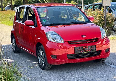Daihatsu Sirion 1.3/Alufelgen/Klima/4-Türer/TÜV-09.2026